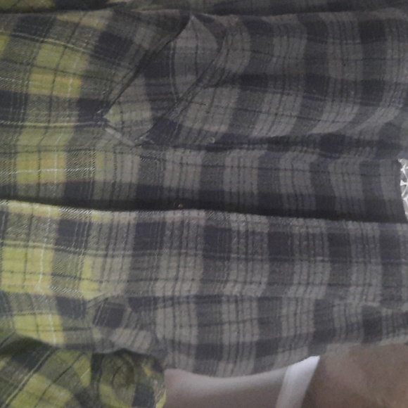 We The Free Flannel - Picture 3 of 12